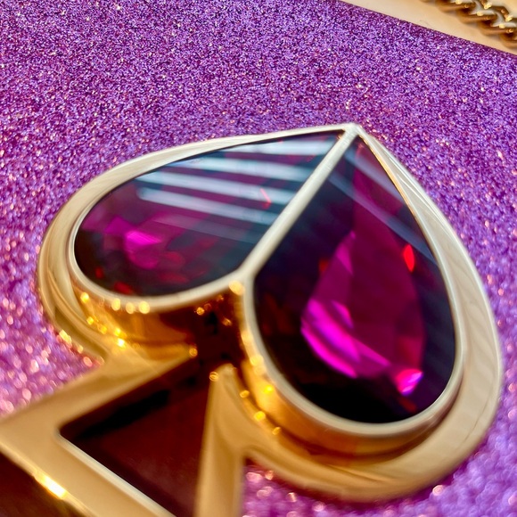 New Kate Spade evening bag, gorgeous crystal Spade closure clasp. - Picture 2 of 7